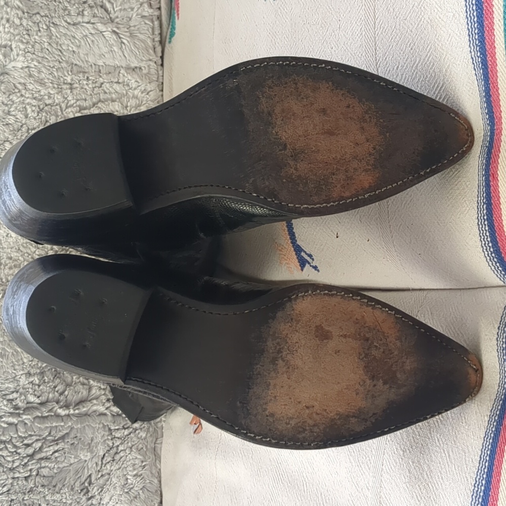 Justin Black Women's Cowboy Boots, Size 8 - Picture 4 of 7